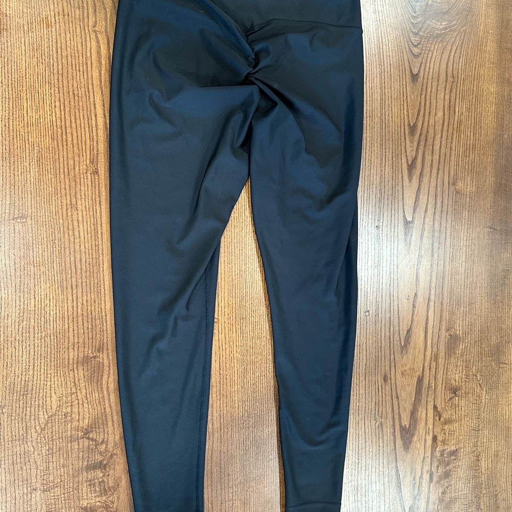 Obsession Black Leggings with Scrunch Bum